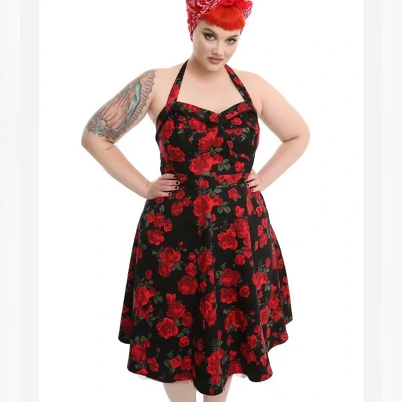 Hot Topic Red Roses Halter Top Dress Sz XXL Pinup Tulle Trim Black & Red - Picture 2 of 16